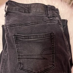American Eagle Black Mom Jeans